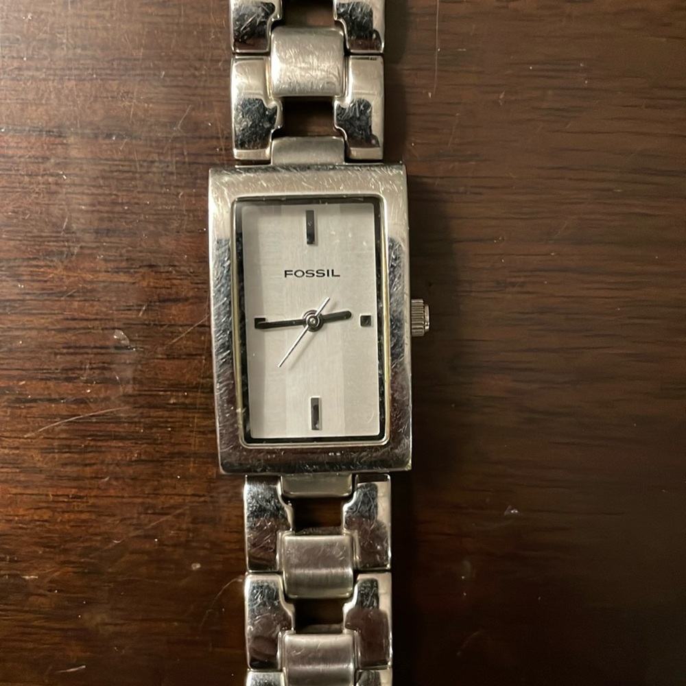 Women’s fossil watch